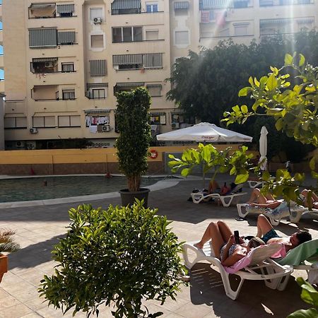Apartments In Center Торремолинос Экстерьер фото